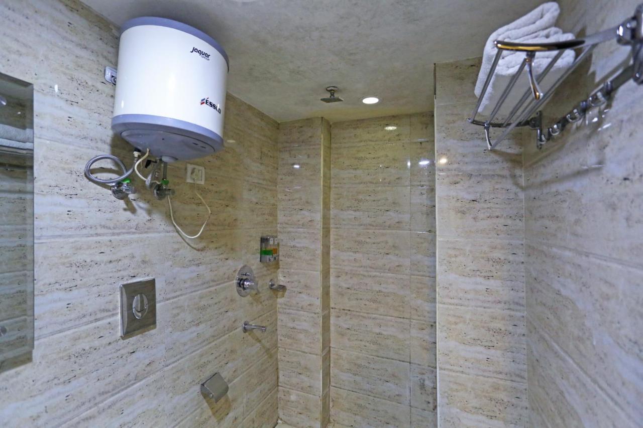 Hotel Grand Suites By D'Capitol Near Delhi Airport Νέο Δελχί Εξωτερικό φωτογραφία