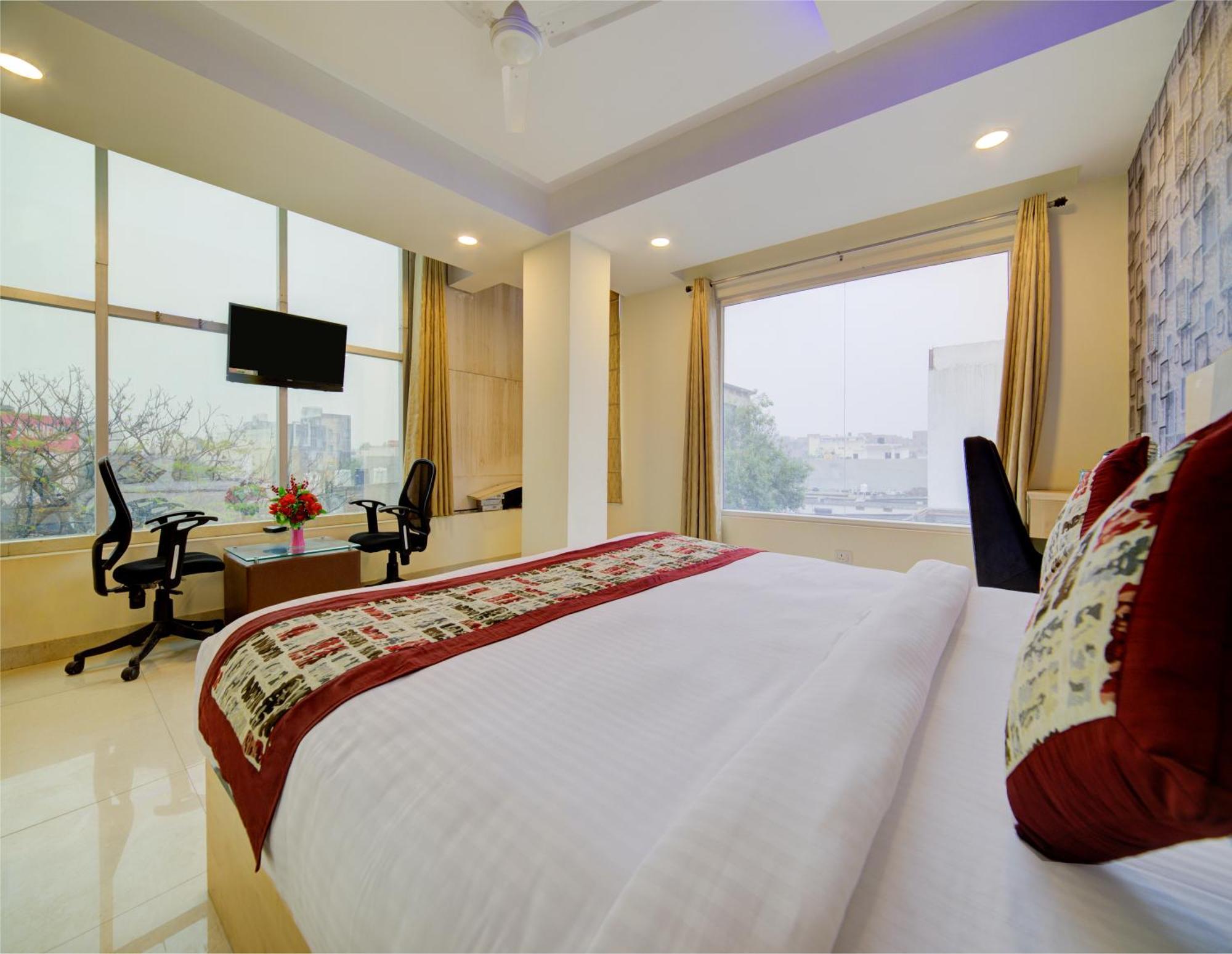 Hotel Grand Suites By D'Capitol Near Delhi Airport Νέο Δελχί Εξωτερικό φωτογραφία
